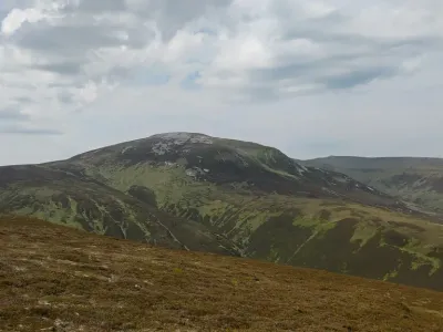 Carn Bhac, 945m Munro in Cairngorms