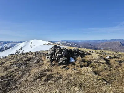 An Riabhachan, 1129m Munro in Loch Ness
