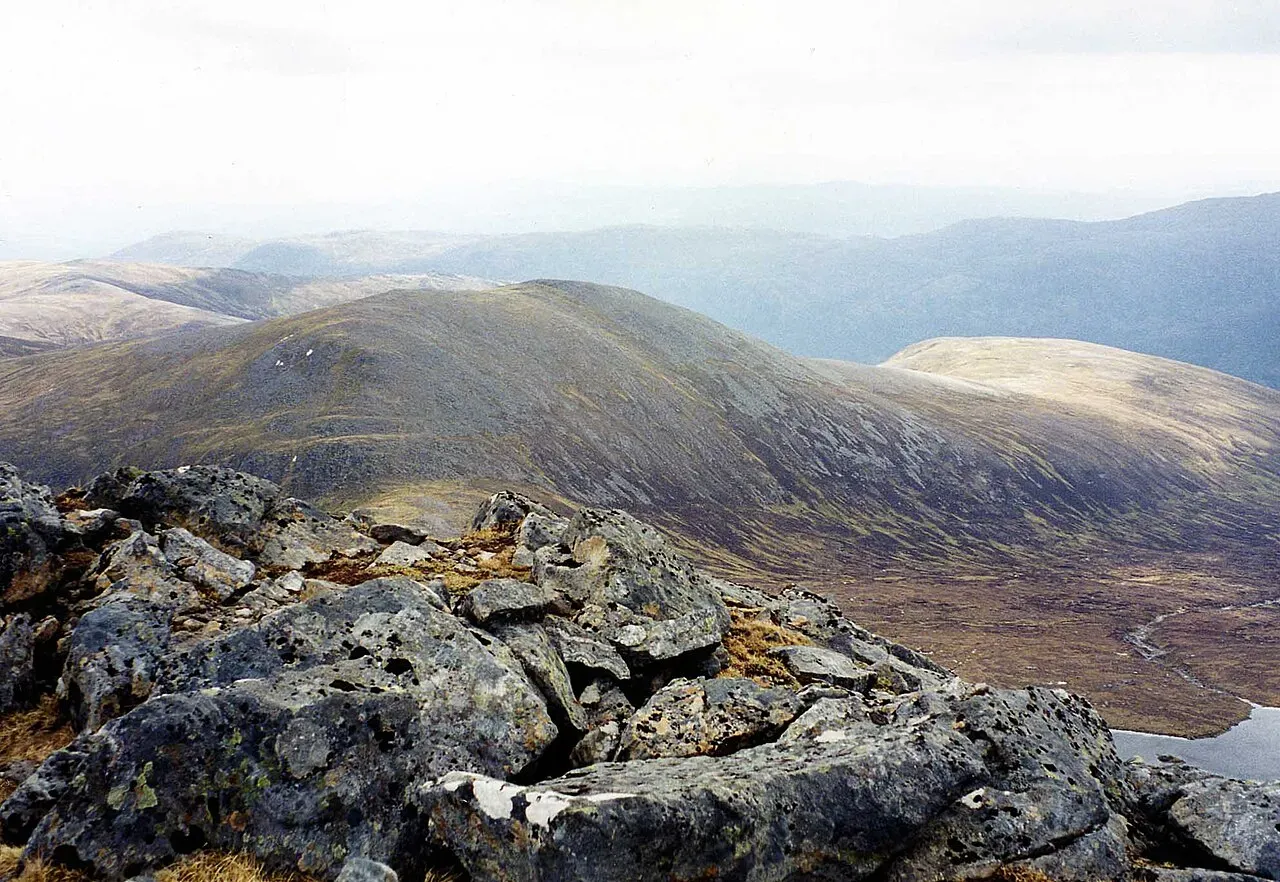 View of Carn nan Gobhar (Strathfarrar) (992m), Loch Ness, Scotland